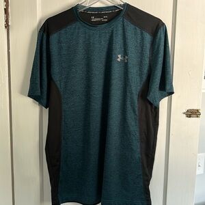 Under Armour fitted t-Shirt size large